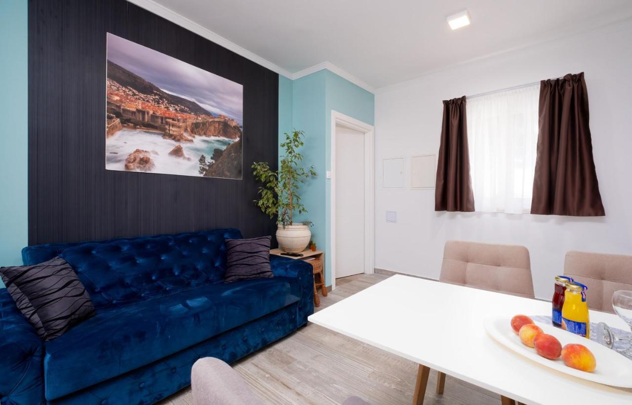 Apartment Providenca Celopeci